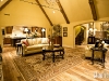 reclaimed-antique-oak-flooring-04
